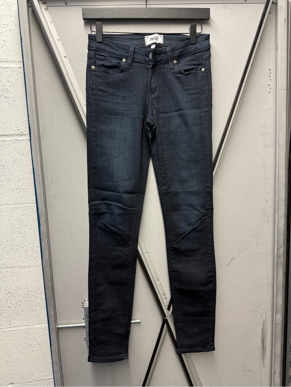 PAIGE Skinny Jeans in Dark Indigo Wash